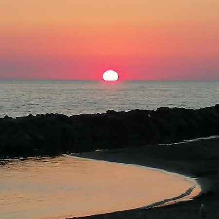 피우미치노 A Few Steps From The Sea 아파트 외부 사진